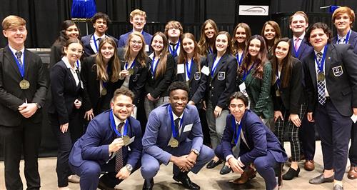 Dr. Gene Burton College & Career Academy DECA Students Qualify for State 